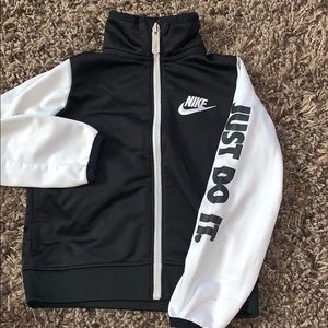 Nike sweater